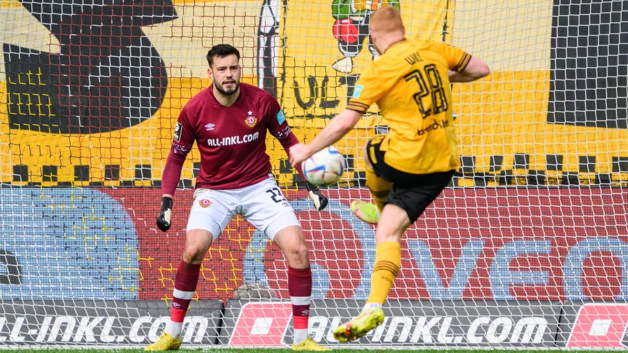 Dynamo Dresden lost 2-1 to Bayreuth in the 3rd division