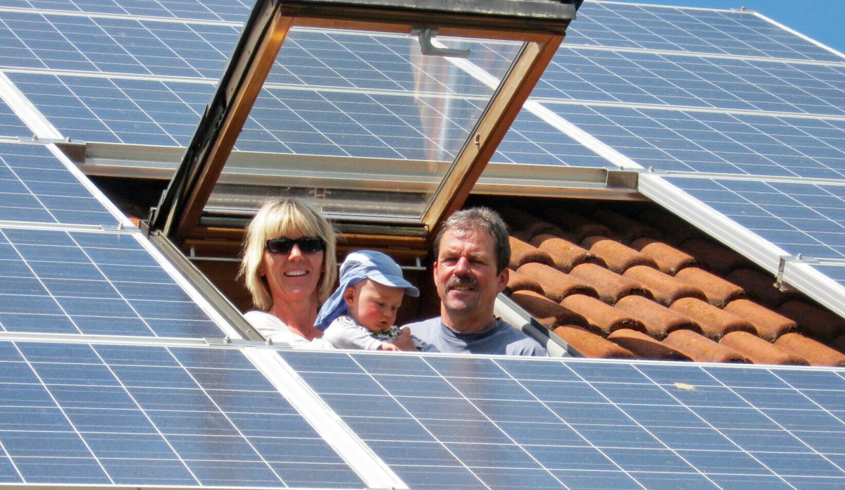 Consumer advocates: Government should implement photovoltaic strategy quickly