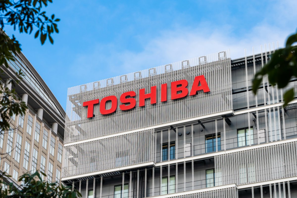 Case of a tech giant: Toshiba is sold – after crises and controversies