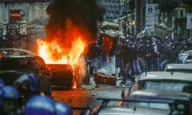 Violent Clash Erupts in Naples as Eintracht Frankfurt Supporters Attack Police
