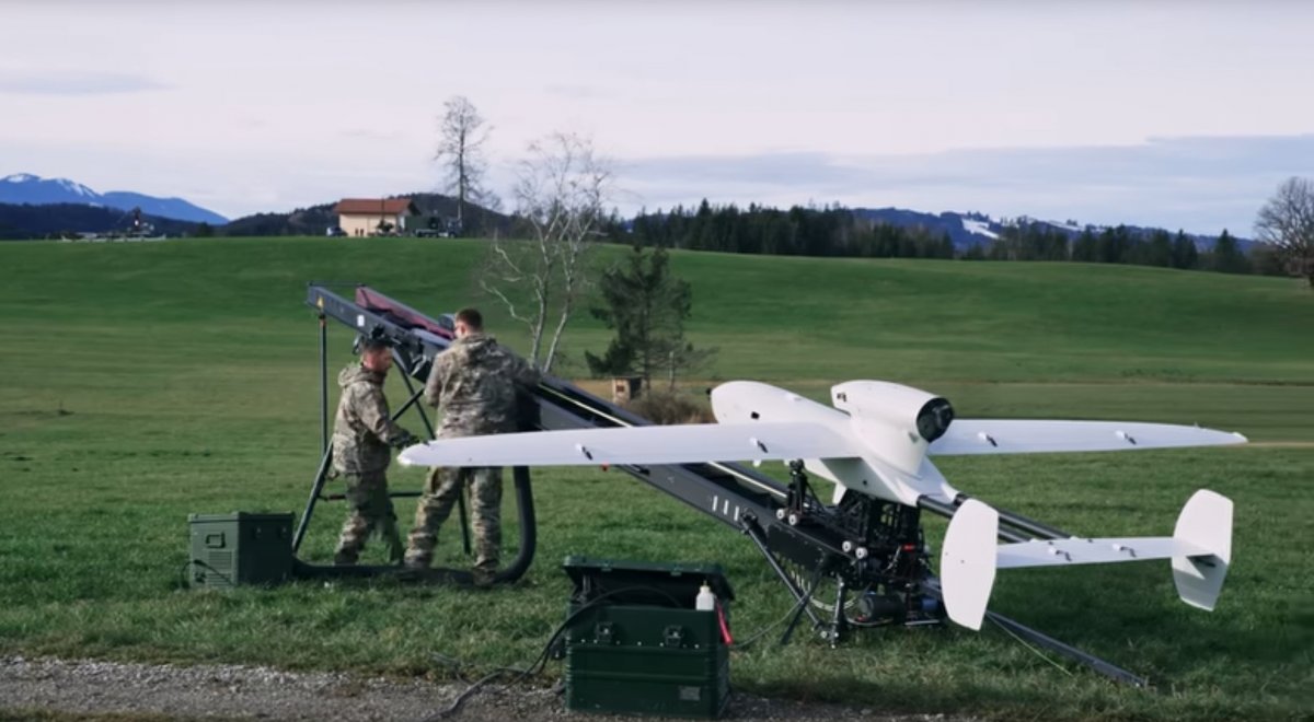 Combat drone: Rheinmetall develops combat drones with multicopter-like weapons