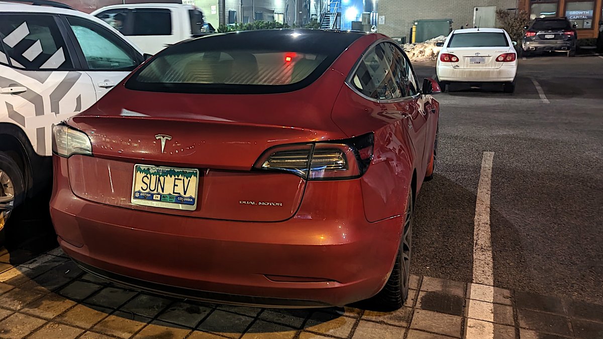 Tesla is allowed to advertise with "0g CO2/km" - the company's environmental balance is irrelevant