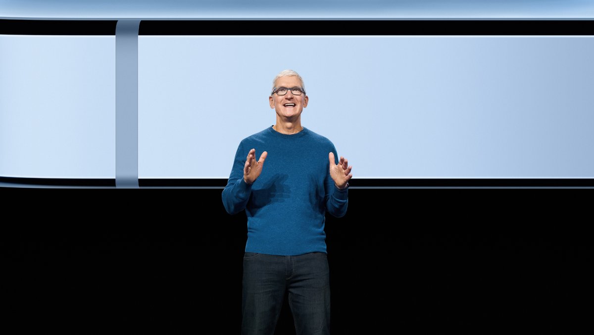 Tim Cook: Don't plan mass layoffs at Apple