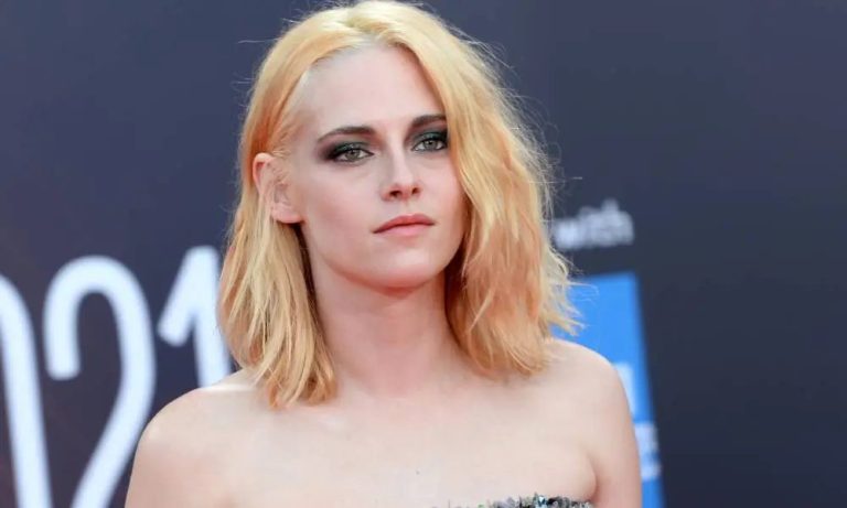 Read more about the article Kristen Stewart’s Shocking Revelation of Homophobic Barrier to Marvel Role