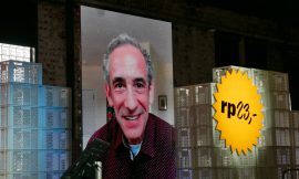 Douglas Rushkoff Presents Essential Tips for the Wealthy at re:publica