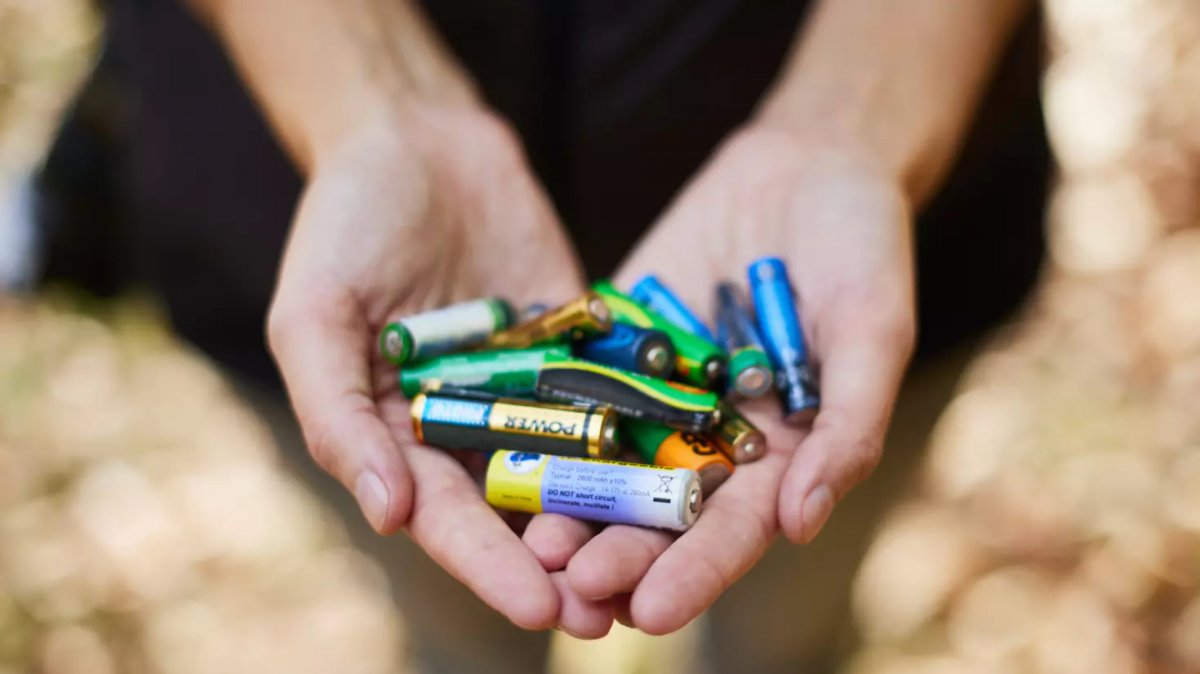Battery regulation: EU countries vote for replaceable batteries