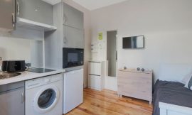 Paris: 10m2 Apartment Rental at 601 euros per Month Attracts 765 Applicants in Seven Days
