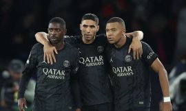 Parisians dominate with goals from Mbappé and Hakimi
