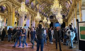 I come here to complain: Paris City Hall opens its doors to residents for midterm assessment