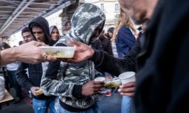 Paris : Justice Suspends Prefecture of Police’s Decision to Ban Food Distributions