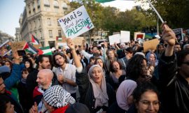 In Paris, the Largest Pro-Palestinian Gathering Since the Start of the Conflict Takes Place Peacefully