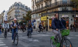 In Paris, Cycling Sets New Records: There are Even Small Traffic Jams During Rush Hour
