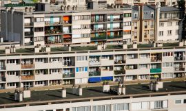 In the Face of the Crisis of the Civil Service, Paris City Hall Launches a Social Housing Pact