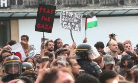 Hundreds of Pro-Palestinian Demonstrators Gather Despite the Ban