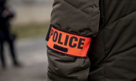 Parisian police officer detained on suspicion of selling hundreds of police files