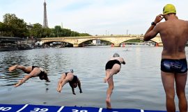 Does the Seine River in Paris sweep away promises?