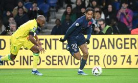Kolo Muani secures victory for Paris to ease nerves before Dortmund