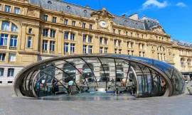 Do you know the history of the oldest station in Paris that welcomes nearly 100 million travelers per year?