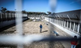 Eleven People Escape from Vincennes Administrative Detention Center in Paris