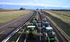 Will the anger of the farmers rise to Paris? Already blockades around the capital