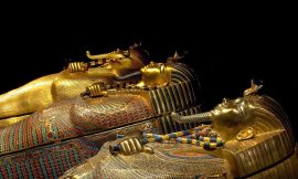 An Immersive Exhibition in Paris to Relive the Discovery of Tutankhamun’s Tomb