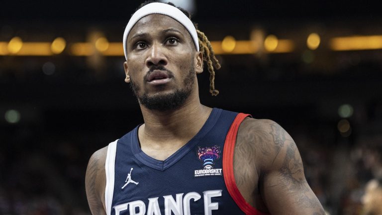 Read more about the article Paris 2024: Which Point Guards Will Lead the French Team at the Olympic Games?