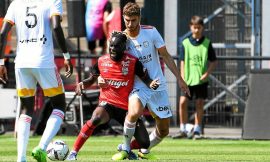 Paris FC to Face US Concarneau without Top Two Goal Scorers