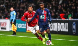 Paris advances to the quarter-finals thanks to a decisive Mbappé
