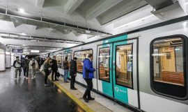 Title: Paris: Muslim woman threatens to commit terrorist attack in subway